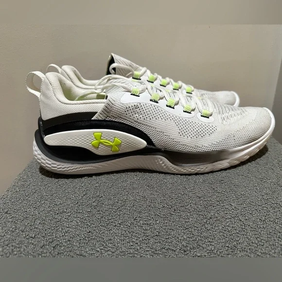 Under Armour Flow Dynamic - Picture 2 of 6